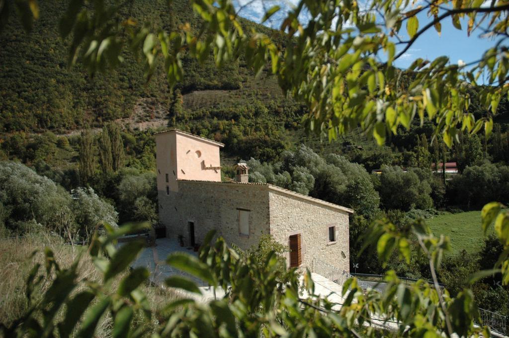 Agriturismo Casale La Palombara Villa Cerreto di Spoleto Kültér fotó